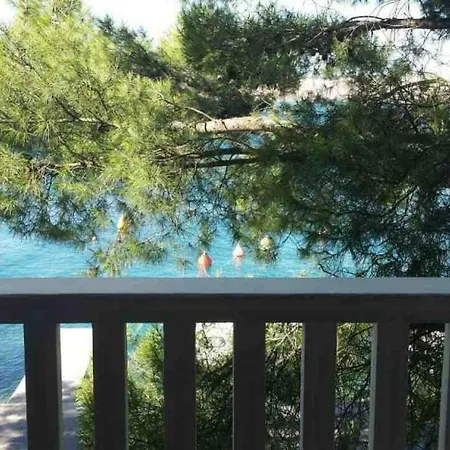 In With Sea View, Balcony, Air Conditioning, Wi-fi