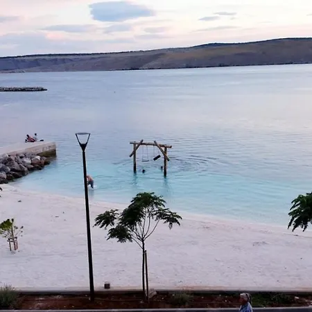 Apartment In With Sea View, Balcony, Air Conditioning, Wi-fi *