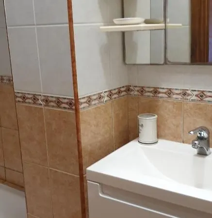 In With Sea View, Balcony, Air Conditioning, Wi-fi *