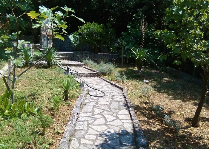 Appartement In With Sea View, Balcony, Air Conditioning, Wi-fi Jadranovo