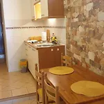 In With Sea View, Balcony, Air Conditioning, Wi-fi Apartman *