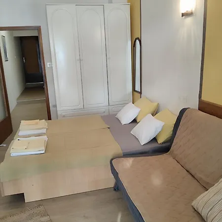 In With Sea View, Balcony, Air Conditioning, Wi-fi